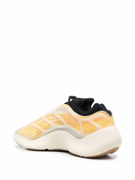 Tenisky Adidas Yeezy bílé