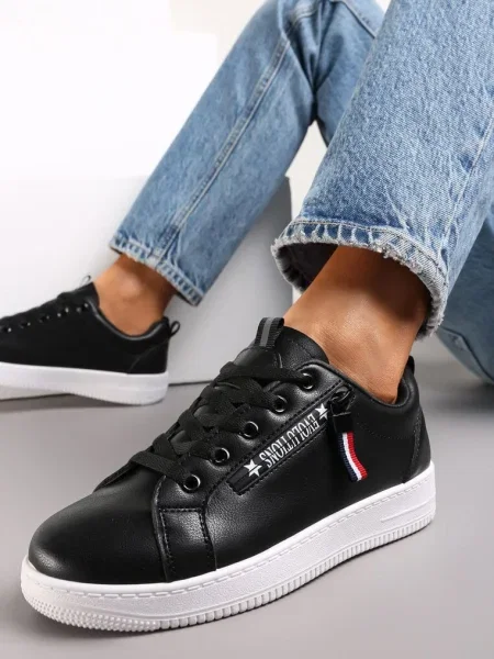 Sneakerși Înalți cu Decorativ și Aplicatie Hypatha negri