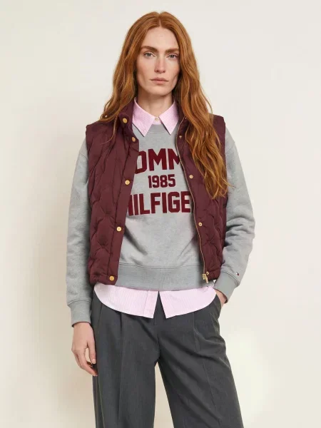 Tommy Hilfiger Péřová Vesta tmavě červená