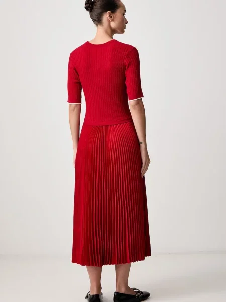 Tommy Hilfiger sukienka rozkloszowana czerwona