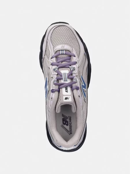 New Balance маратонки за деца виолетово