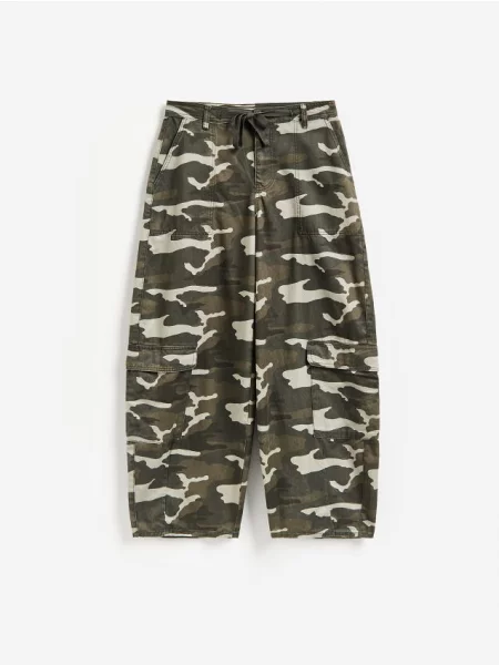 Reserved Pantaloni cu adaos de lyocell multicolor