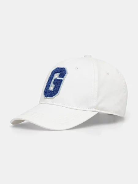 Шапка с козирка Guess бяло