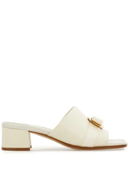 Sandale Ferragamo alb