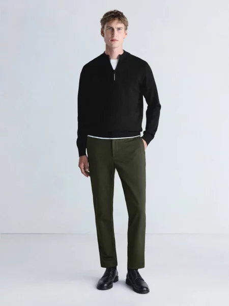 Sweter comfort stretch zapinany na Mężczyzna XXL MANGO MAN czarny