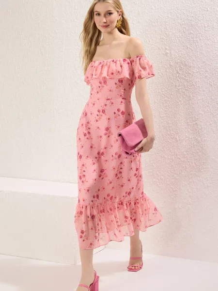 Trendyol Rochie portocaliu / portocaliu homar roz