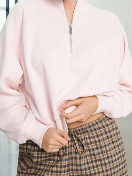 Світшот із коміром-стійкою пастельний рожевий