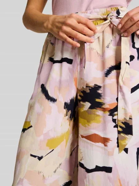 Spodnie o kroju loose fit z mieszanki Tom Tailor czerwone