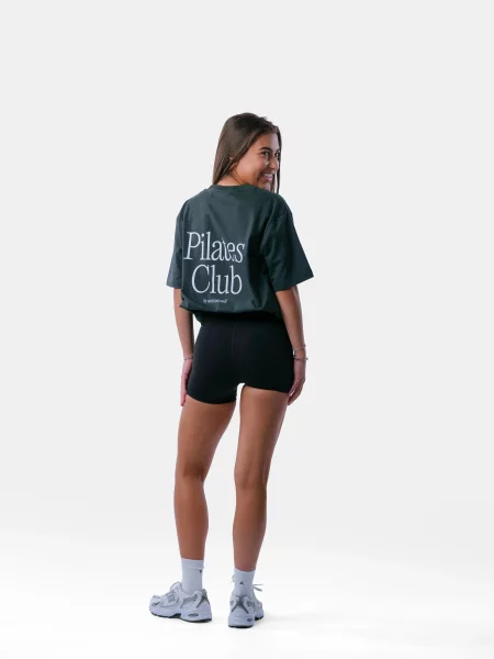 Oversize'owy T-shirt – Pilates Club – sosnowy zielona