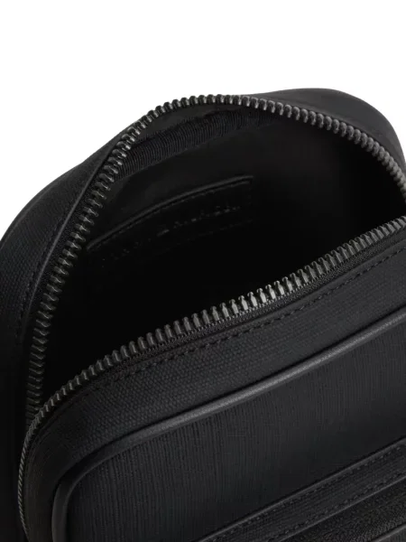 Crossbody táska Tommy Hilfiger autogrammal fekete