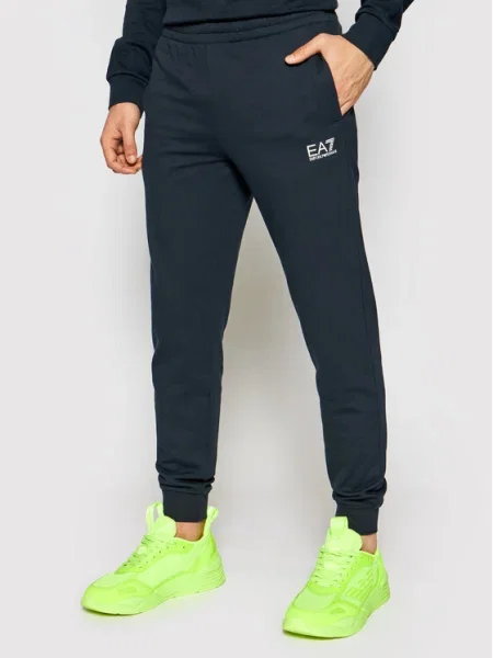 Pantaloni de trening