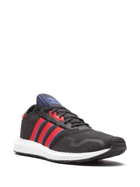 Bėgimas bėgimo bateliai Adidas Swift Run juoda