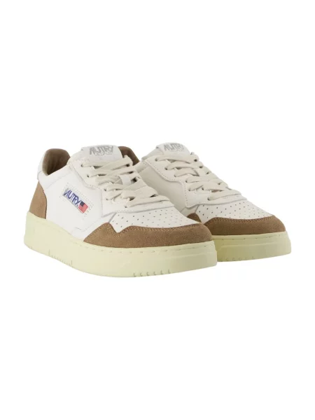 Sneakersy Autry zamszowe białe