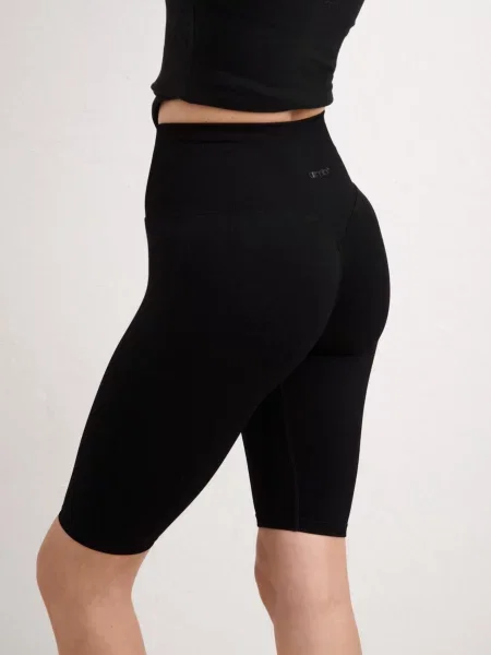 Kolarki bezszwowe invisible scrunch modelujące Shape czarne