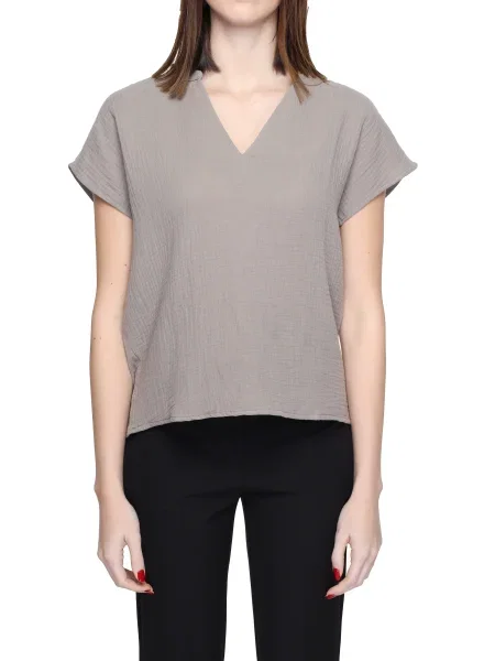 Krótka bluzka Jacqueline De Yong z krótkim rękawem czarna