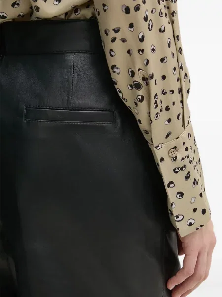 Pantaloni Joop! din piele plisate negru