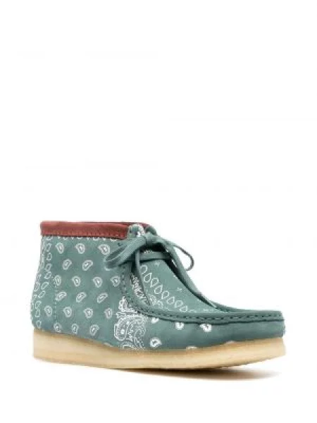 Боти Clarks Originals с връзки с дантела зелено