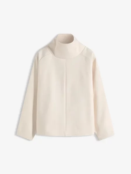 Sweter z golfem biały