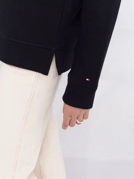 Svetr Tommy Hilfiger s výšivkou