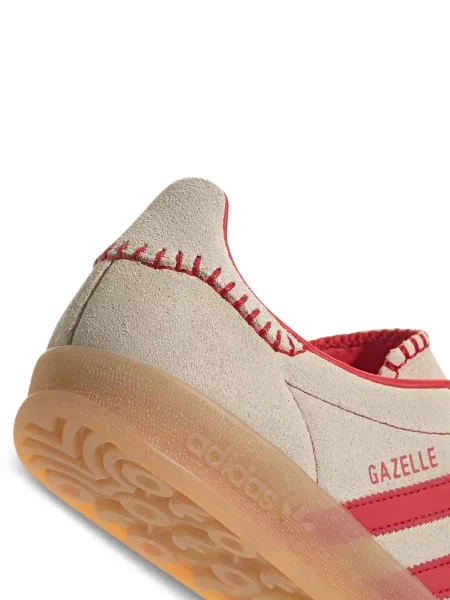 Sneakerși Adidas Gazelle din piele de căprioară roșu