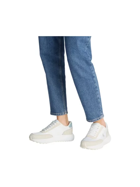 Wielobarwność jeansy Calvin Klein białe