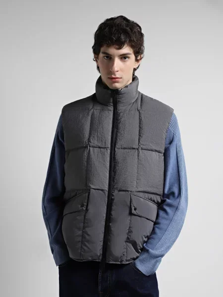 Жилет з утеплювачем Armani Exchange сірий