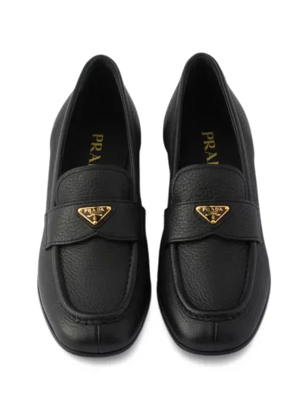 Кожени лоуфъри Prada черно