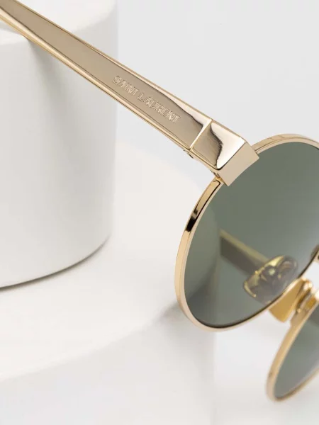 Óra Yves Saint Laurent