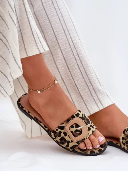 Copati Boto brez pet z leopardjim vzorcem z zaponko