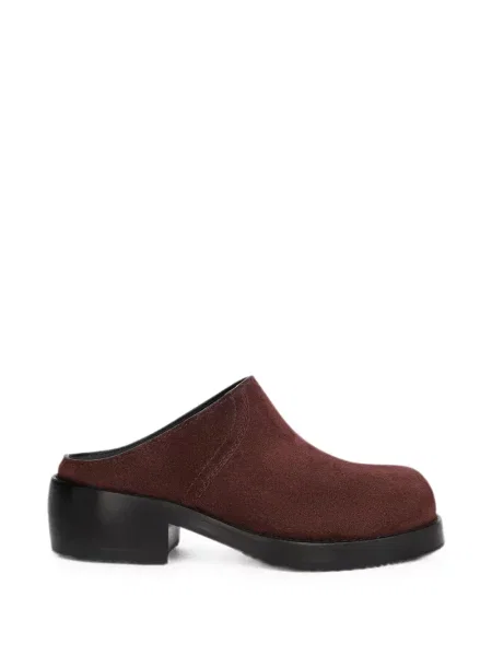 Papuci tip mules Dries Van Noten din piele de căprioară violet