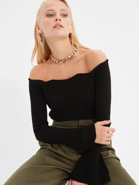 Trendyol Pulover negru