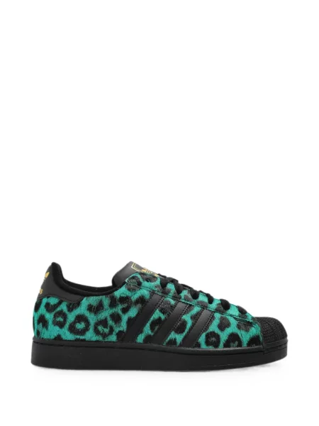 Tricou Adidas cu model leopard negru