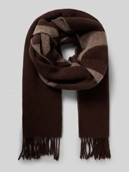 Szal z frędzlami model Lala Scarf 4' Lala Berlin