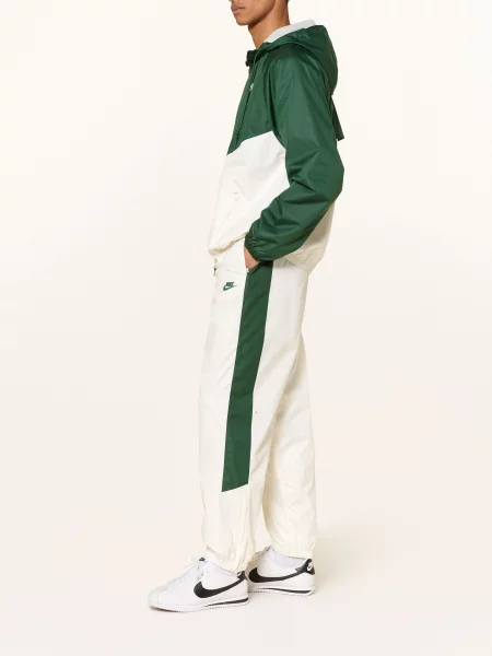 Sportovní kalhoty Nike bílý