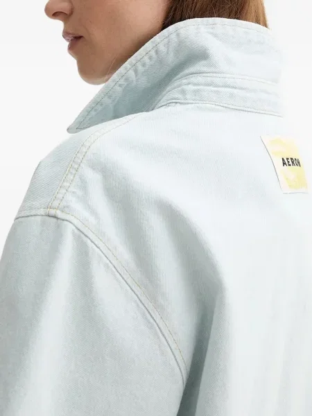 Krótka koszula áeron z kieszeniami na rękawach niebieska