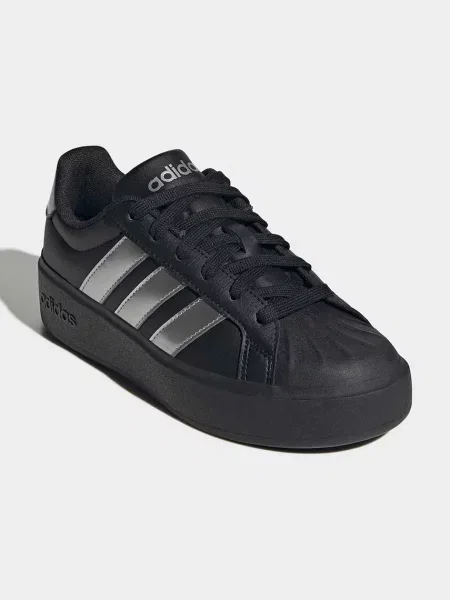 Детские кроссовки Adidas