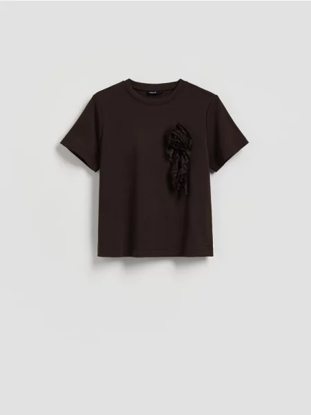 Tricou Reserved cu aplicații maro