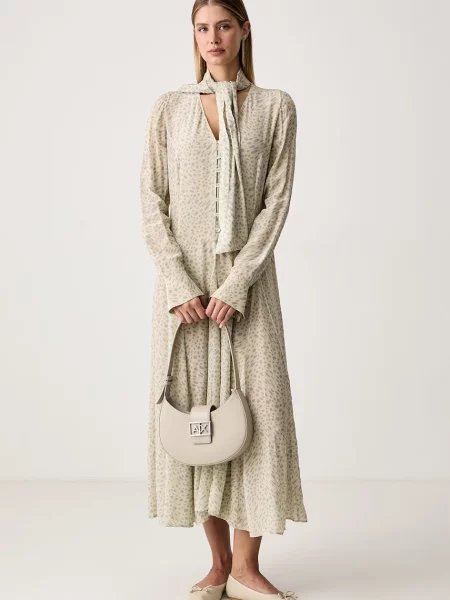 Trussardi rochie evazată din vâscoză bej