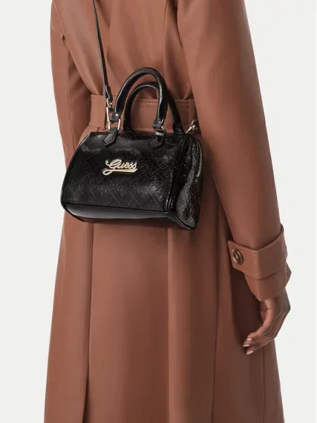 Táska Guess fekete