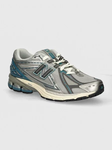 Маратонки New Balance сиво