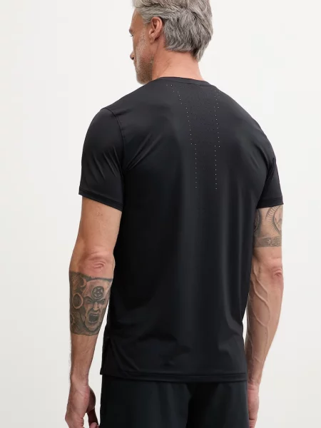 Póló Under Armour fekete
