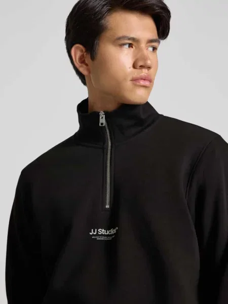 Bluza z kołnierzem model ‘SOHO’ Jack & Jones czarna
