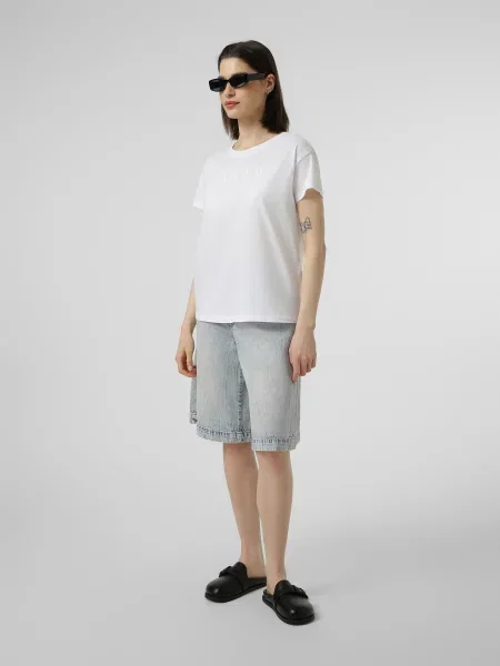 Футболка Armani Exchange білий