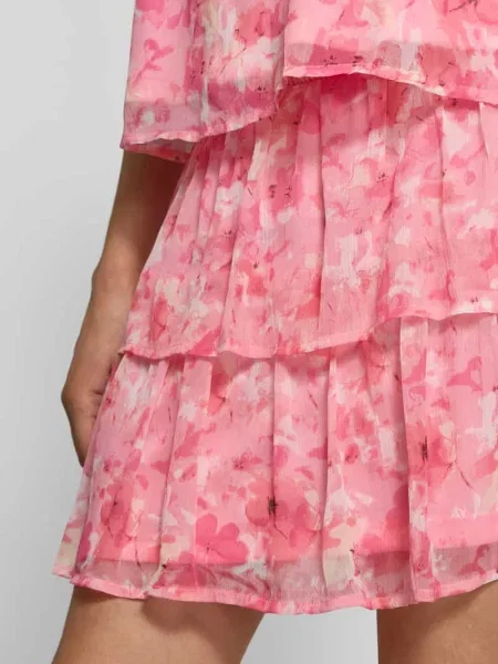 Spódnica mini z szyfonu model SMILLA' Vero Moda różowa