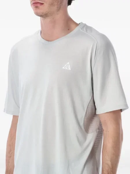 Șnur de strângere șosete Nike cu model camuflaj din fleece roz