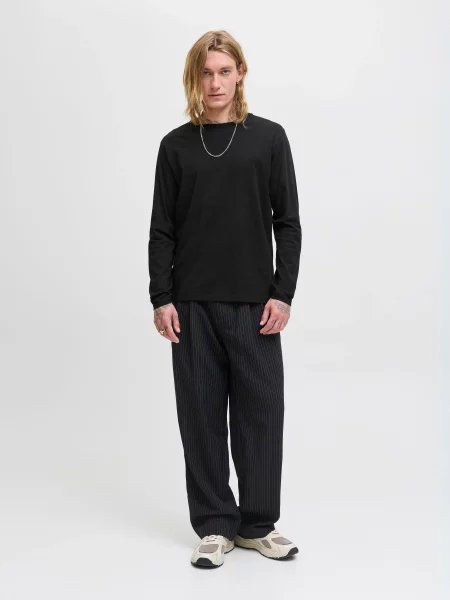 Лонгслив Jack & Jones черный