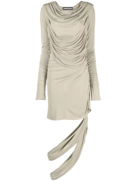 Rochie Andreadamo drapată de costum gri
