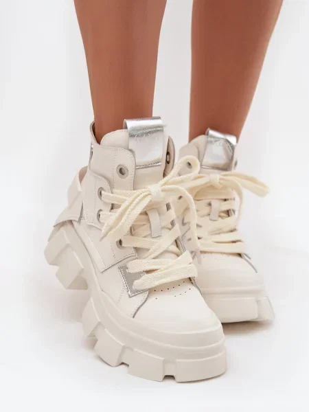 Zateplené tenisky Goe bílé