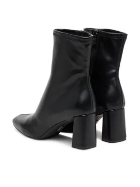 Polokozačky Steve Madden Hurst černá