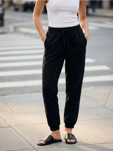 Штани jogger з трикотажу scuba чорний